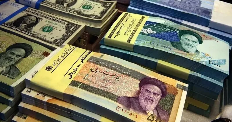 Рухнул курс иранского риала