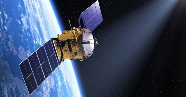 SpaceX şirkəti 7500 Starlink peykinin buraxılışı üçün təsdiq alıb