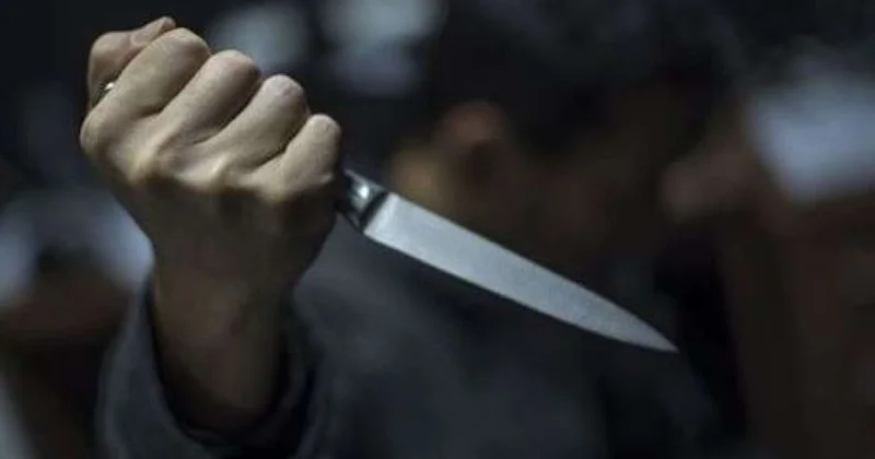 Şəmkirdə 18 yaşlı gənc 40 yaşlı həmkəndlisini bıçaqladı