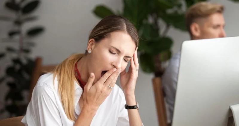 Niyə başqasının əsnəməsi bizə də təsir edir?