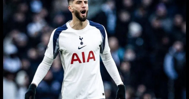 Uruqvaylı yarımmüdafiəçi sıradan çıxdı transferə ehtiyac var