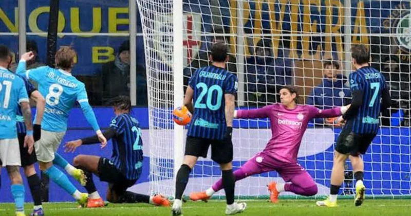 İnter Napoli matçında 4 qol vuruldu VİDEO