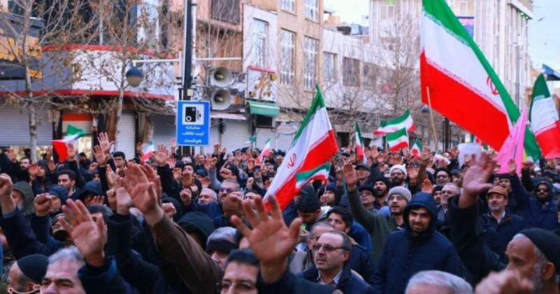 İranın müxtəlif şəhərlərində hakimiyyətə dəstək yürüşü keçirilir