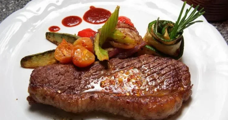 Ət yeyən qadının 9 qabırğası SINDI