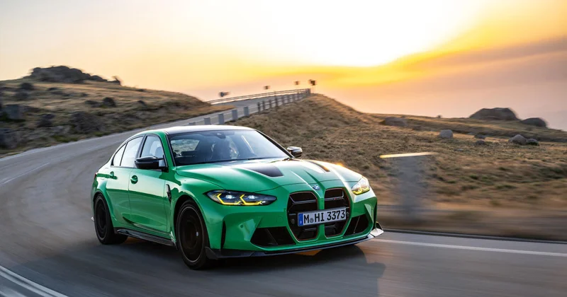 Названы 5 самых быстрых седанов