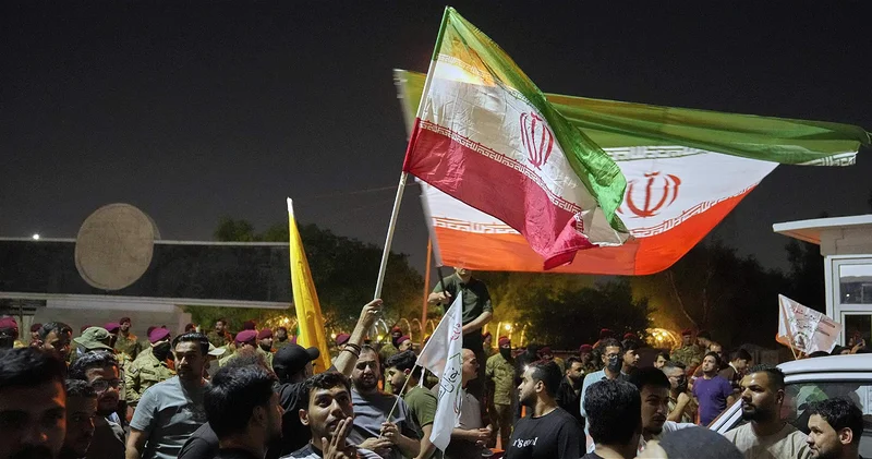 Губернатор Тегерана заявил об ослаблении протестных акций