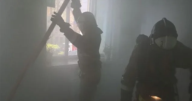 Yatdığı yerdə qızdırıcı yandı Tüstüdən boğuldu
