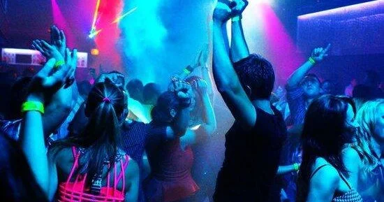 Bakıda pub da əxlaqsız video çəkən şəxs həbs edildi