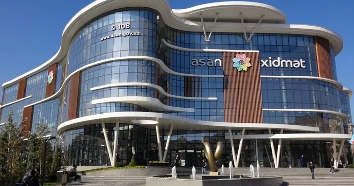 Венгерские дипломаты посетили ASAN xidmət и проекты в сфере социальных инноваций