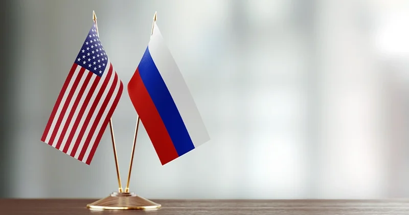 Bloomberg: РФ хочет вернуться к расчетам в долларах для партнерства с США