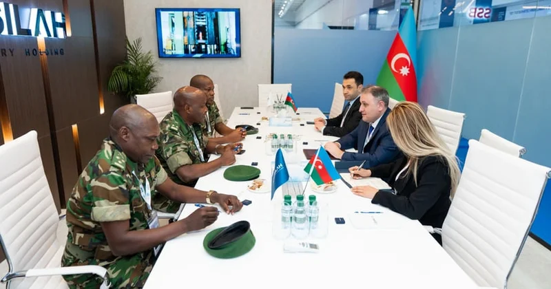 Afrika ölkələri Azərbaycanın müdafiə sənayesi barədə MƏLUMATLANDIRILDI FOTO