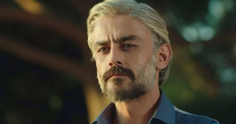 45 yaşlı aktyorla vida keçirilir