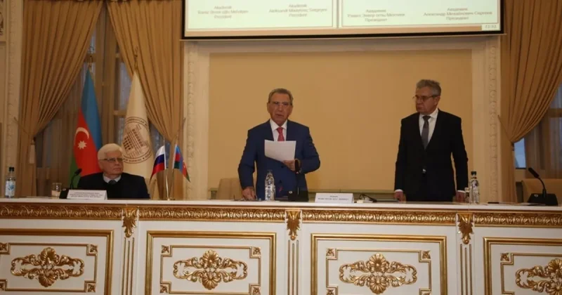 Стало известно, кем является женщина из России, с которой Рамиз Мехтиев беседовал по телефону