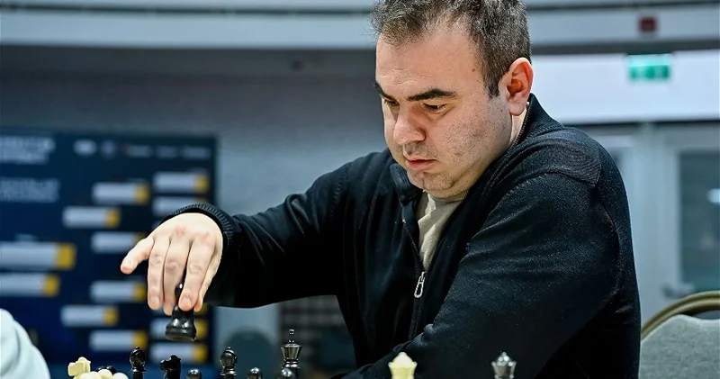 Неожиданная осечка Мамедъярова, Ахмед побеждает Абасова