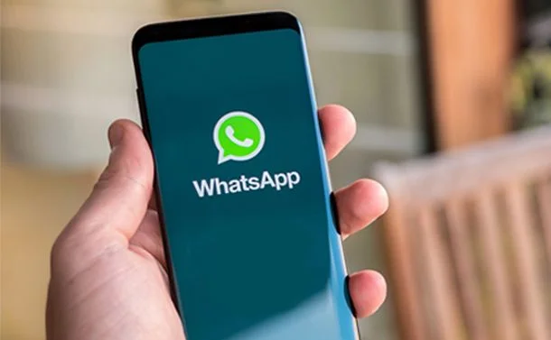 WhatsApp proqramdakı qüsuru aradan qaldırıb Kameralar öz özünə...