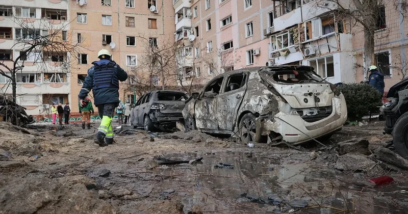 Обстрелы юго востока Украины привели к ранениям 15 человек