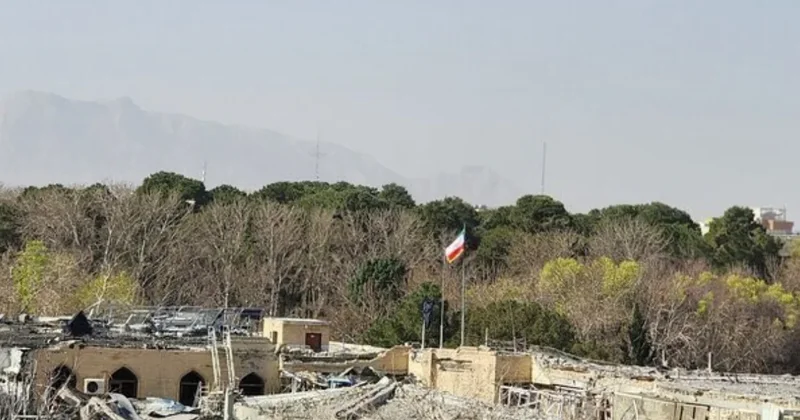 İsfahanda ABŞ və İsrailin hava hücumları nəticəsində tarixi Rəşk sarayı dağıdılıb