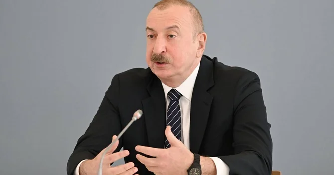 İlham Əliyev: Neftin qeyri tarazlı bu qiymətləri onu hasil edən ölkələrin xeyrinə deyil