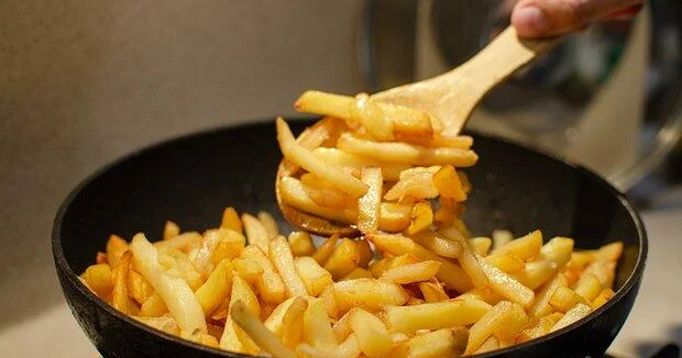 Названы повышающие риск внезапной смерти популярные продукты
