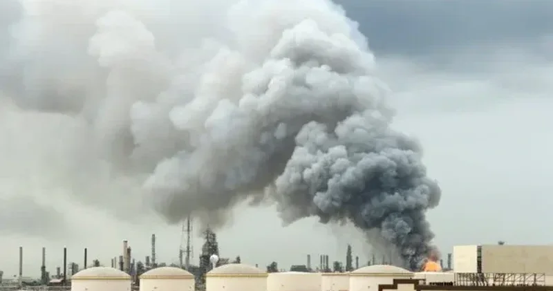 İranda vəziyyət: Tehranda sənaye zonası bombardman edildi YENİLƏNİR