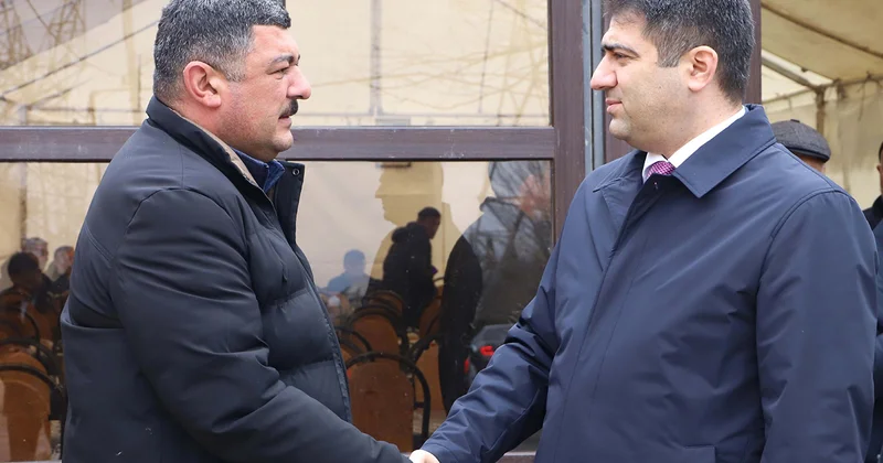 Seymur Orucov Aydın Tağızadə ilə vida mərasimində Fotolar