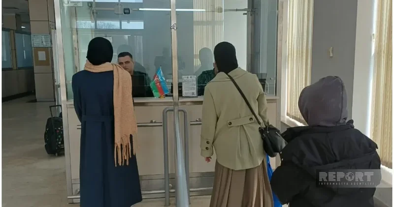 İrandan daha altı nəfər Azərbaycana təxliyə edilib YENİLƏNİB + FOTO