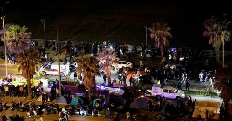 İsrail PUA sı Beyrutda avtomobili vurdu: Səkkiz nəfər öldü