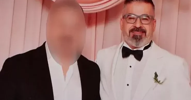 Dostunu bir yumruğa öldürdü