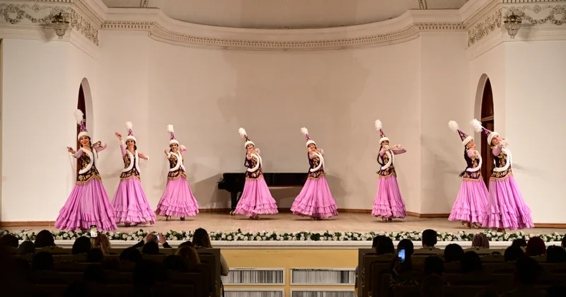 Türk dünyasının zəngin mədəniyyətini tərənnüm edən konsert proqramı təqdim olunub