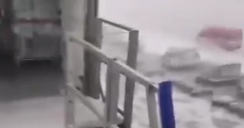 В Европе неожиданно выпал сильный град ВИДЕО