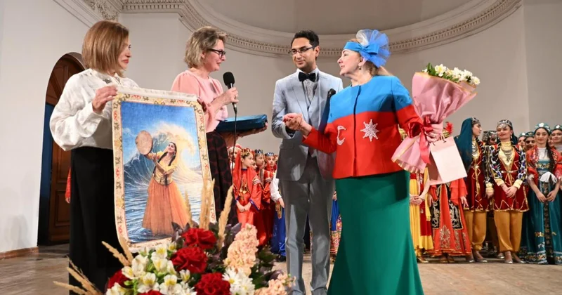 Azərbaycan Respublikasının Əməkdar artisti Tamilla Xudayarovanın yubiley konserti FOTO