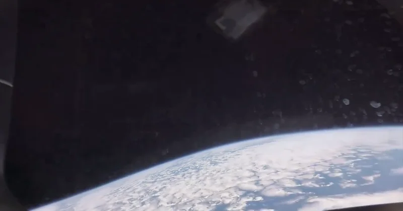 Вот как выглядит вход в атмосферу изнутри капсулы Orion ВИДЕО