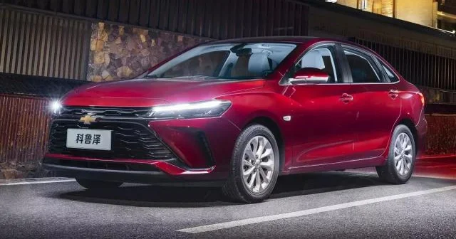 Çin istehsalı olan Chevrolet Monza Rusiyada satışa çıxarılıb...