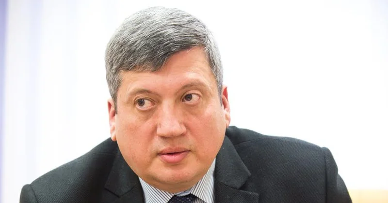 Кампания Кремля против Баку продолжится, Армения возвращается под зонтик России: Тофиг Зульфугаров о сигналах после 9 Мая
