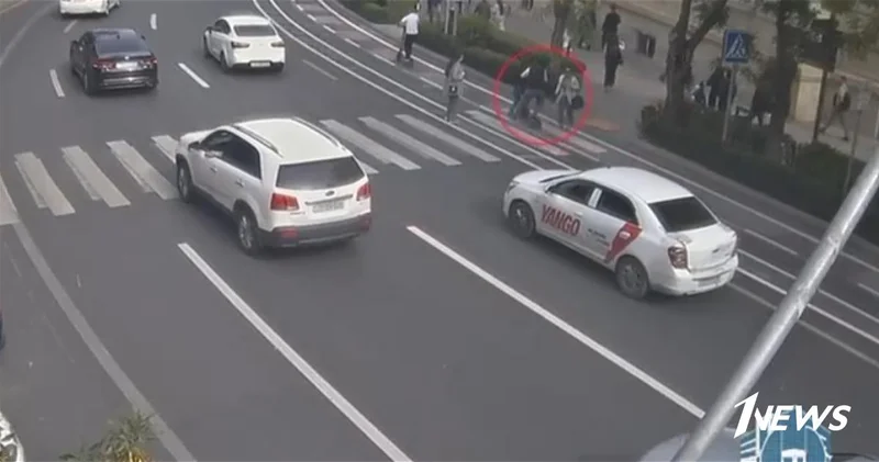 В Баку участились случаи опасной езды на велосипедах и скутерах ВИДЕО