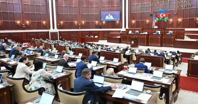 Милли Меджлис рассмотрит законопроект о мониторинге авиационной безопасности
