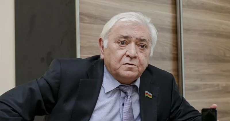 Deputatsan, lap yaxşı, get qal Ağdamda