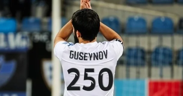 Bədavi Hüseynov Qarabağ da bunu bacaran 6 cı oyunçu oldu
