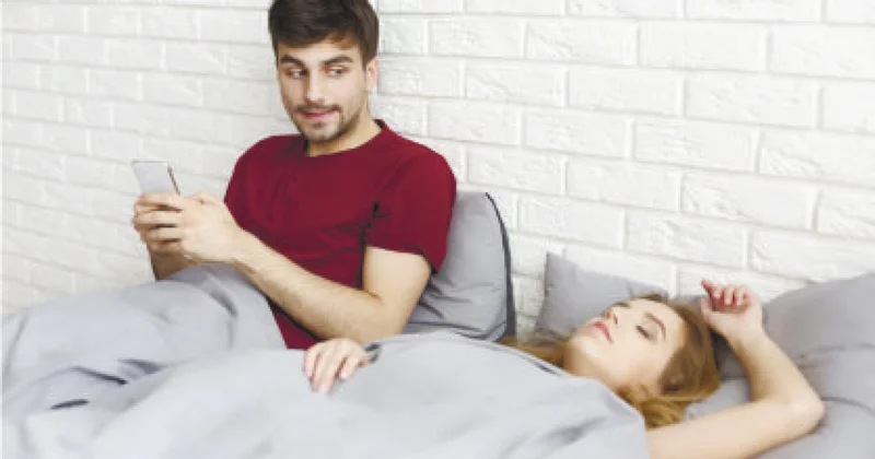 Xəyanətin ilk əlamətləri açıqlandı