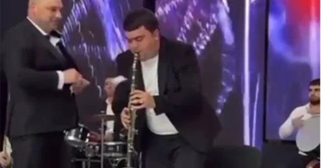 Öz toyundan paylaşım etdi Video