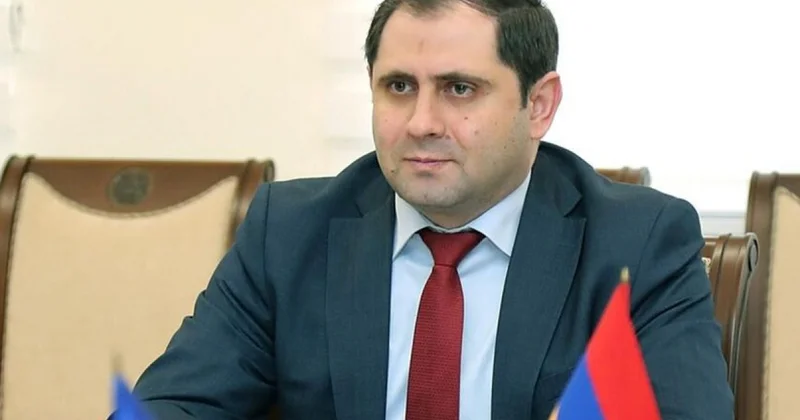 Папикян отправился в Германию