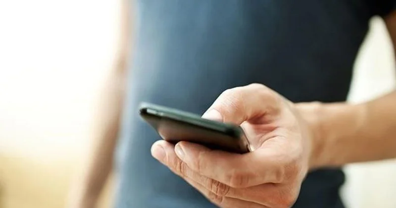 Bankların SMS bildirişlər üçün xidmət haqqını artırmaları narazılığa səbəb oldu AÇIQLAMA