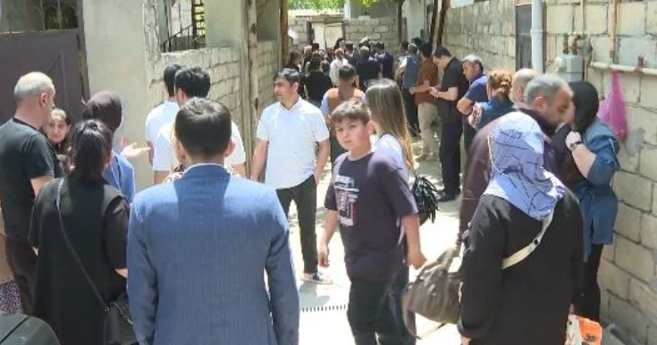 Blogerlərin reklamına aldanan vətəndaşlar pullarından oldular