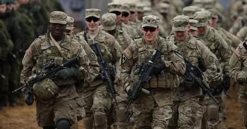 НАТО: США пока не планируют сокращение военного контингента в Европе