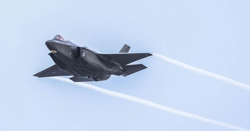 FT: Великобританию судят за поставки деталей к F 35 в Израиль