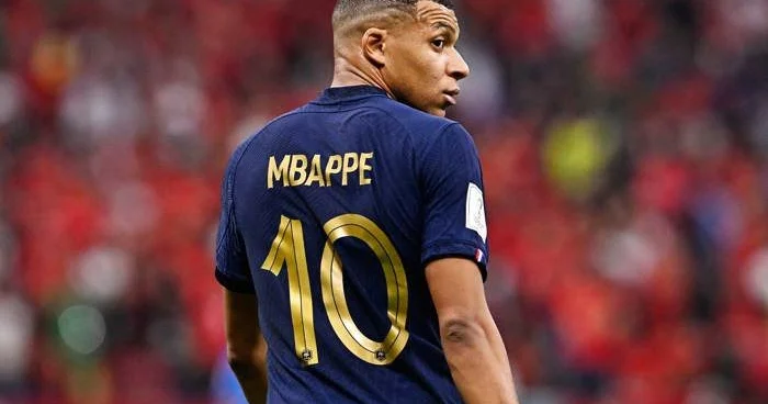 Mbappe PSJ yə 98 milyon avro borcludur klub məhkəmədə iddia qaldırıb