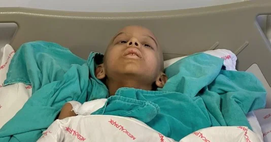 Balaca Elxan təcili əməliyyat olunmalıdır FOTO KONKRET