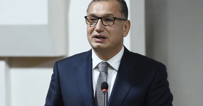 Sahib Məmmədovun “agent ovu”: Həmkarlar İttifaqı Konfederasiyasında nə baş verir?