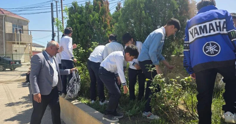 Ulu Öndər Heydər Əliyevin doğum günü münasibətilə iməcilik təşkil olundu, ağac və gül kolları əkildi.