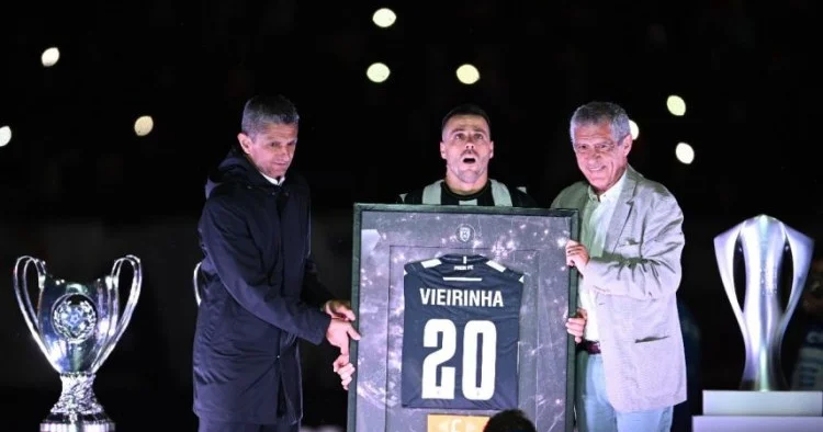 Fernandu Santuş Yunanıstanda həmyerlisi ilə görüşdü